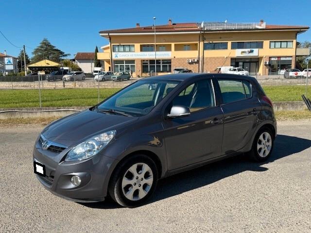 Hyundai i20 1.2 neopatentati