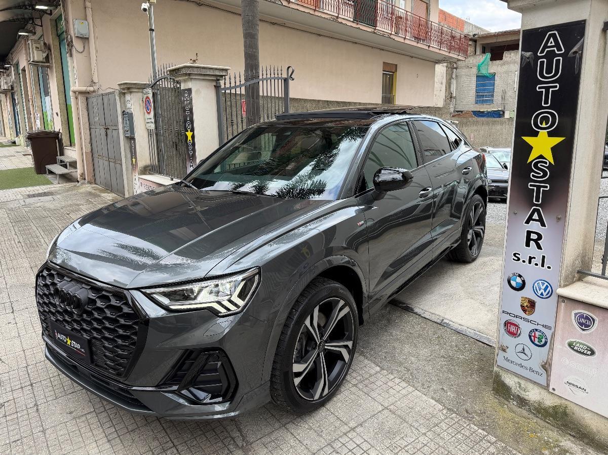 Audi Q3 Sportback 40TDI Quattro S-line Identity Black 200CV