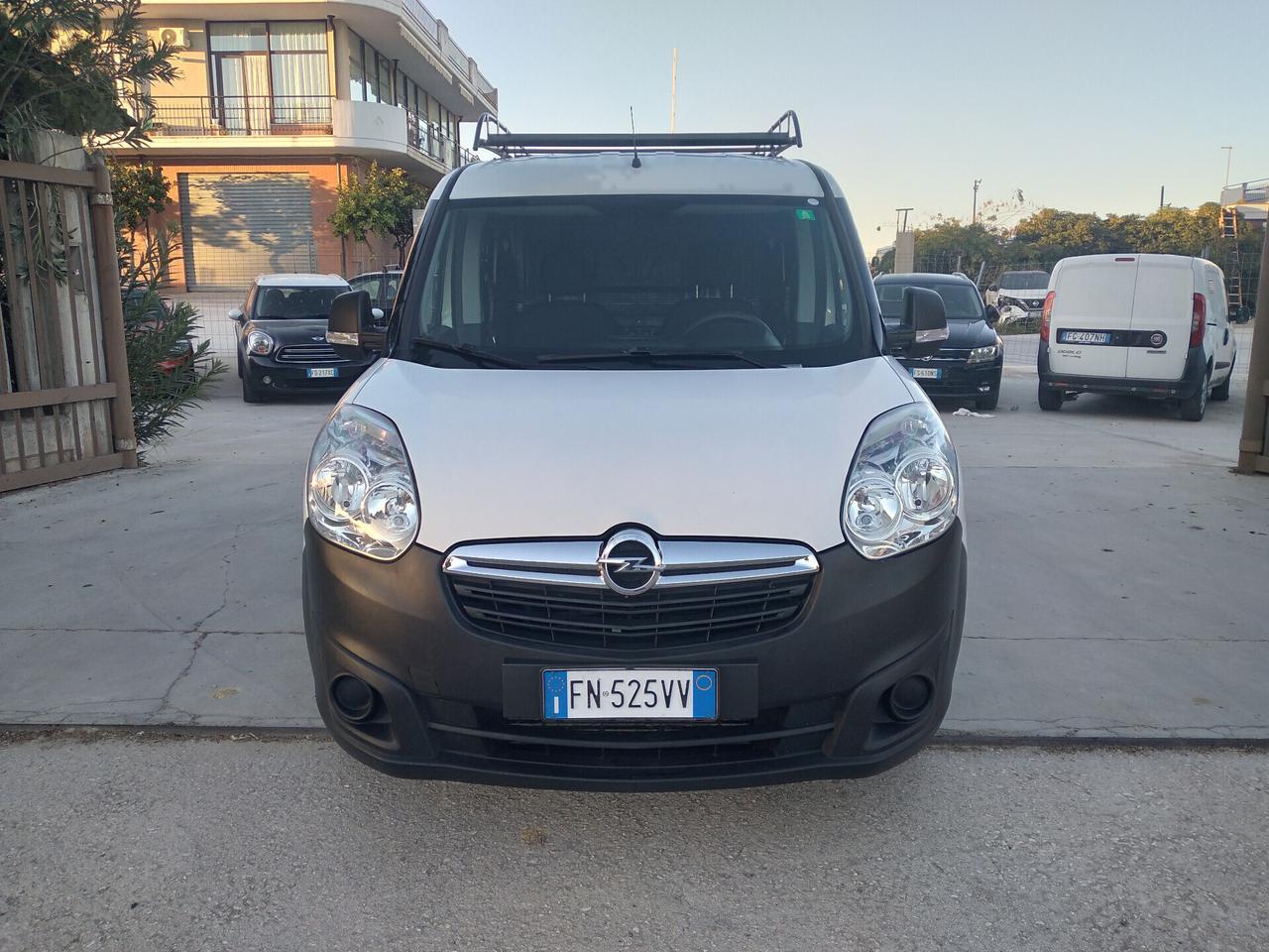 Opel Combo 1.6 CDTi 120CV