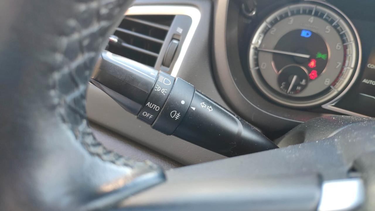 Suzuki S-Cross 1.4 Hybrid Top+