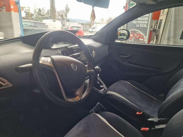 Lancia Ypsilon Ypsilon III 2015 1.2 Platinum ecochic Gpl 69cv