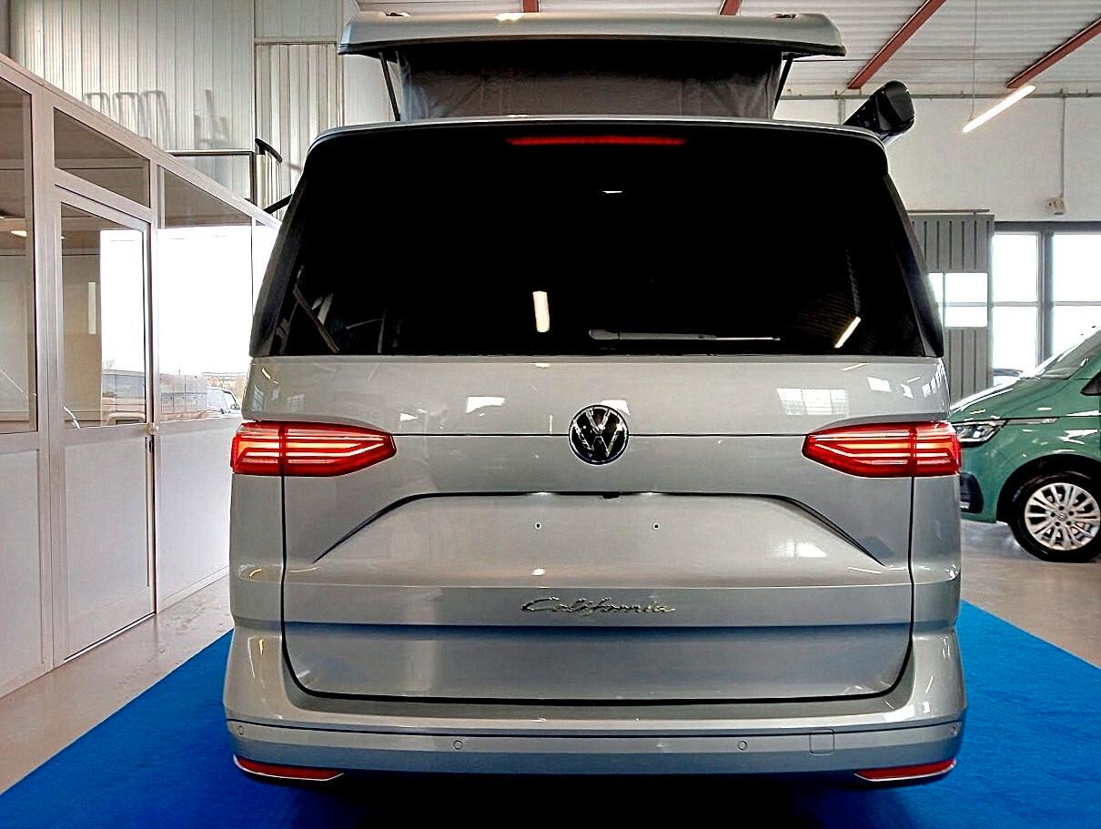 Volkswagen T7 California TOUR TDI DSG LED 360 *OK 104 E AUTOCARRO*