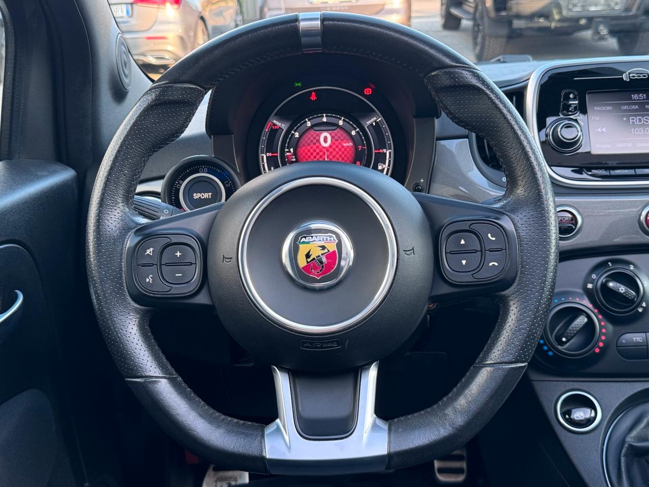 Abarth 595 C 1.4 Turbo T-Jet 145 CV CABRIO