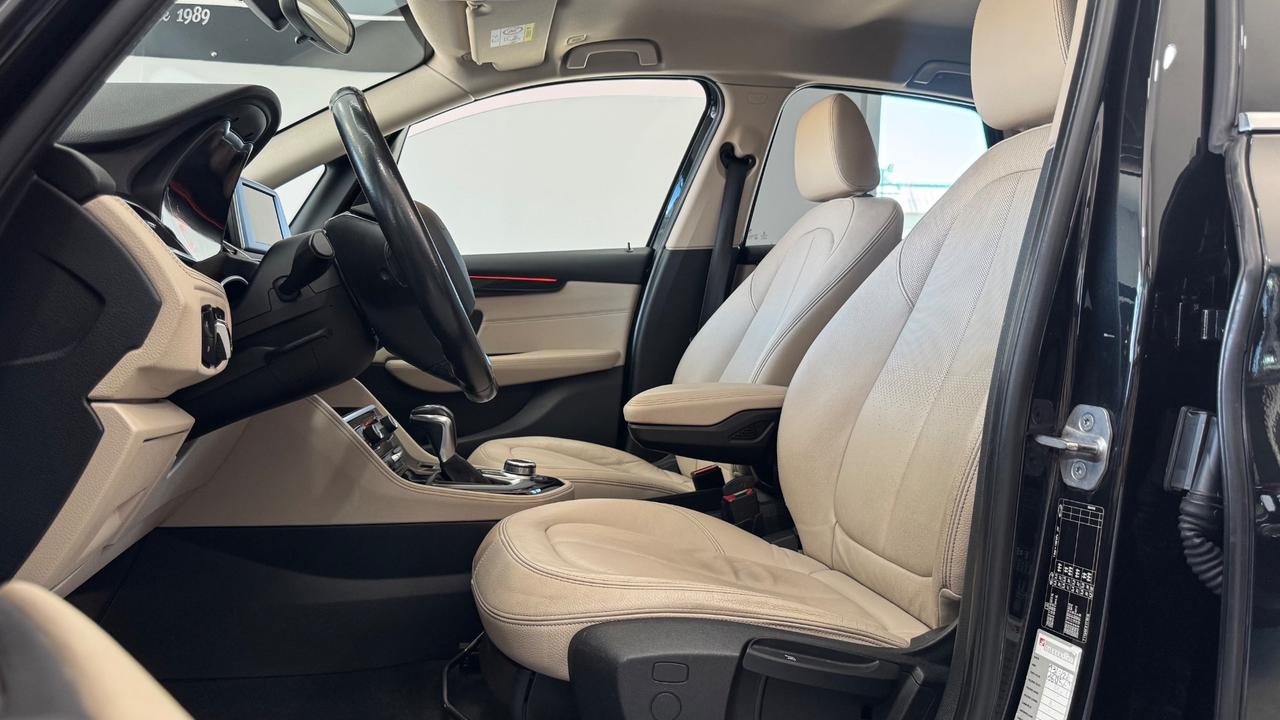 Bmw serie 2 Active Tourer 218d Luxury-2017