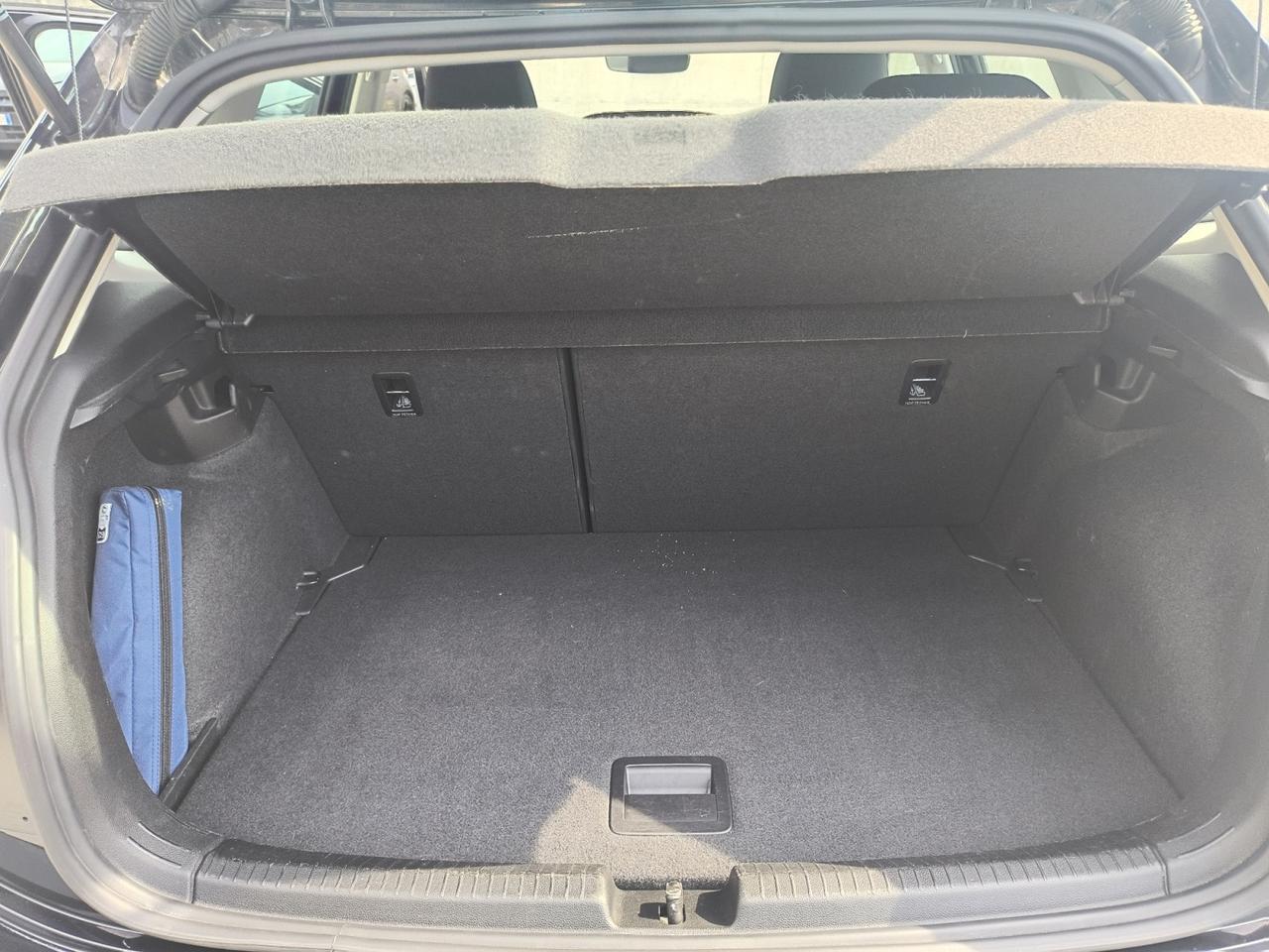VOLKSWAGEN Polo VI 2022 - Polo 1.0 tsi Life 95cv dsg