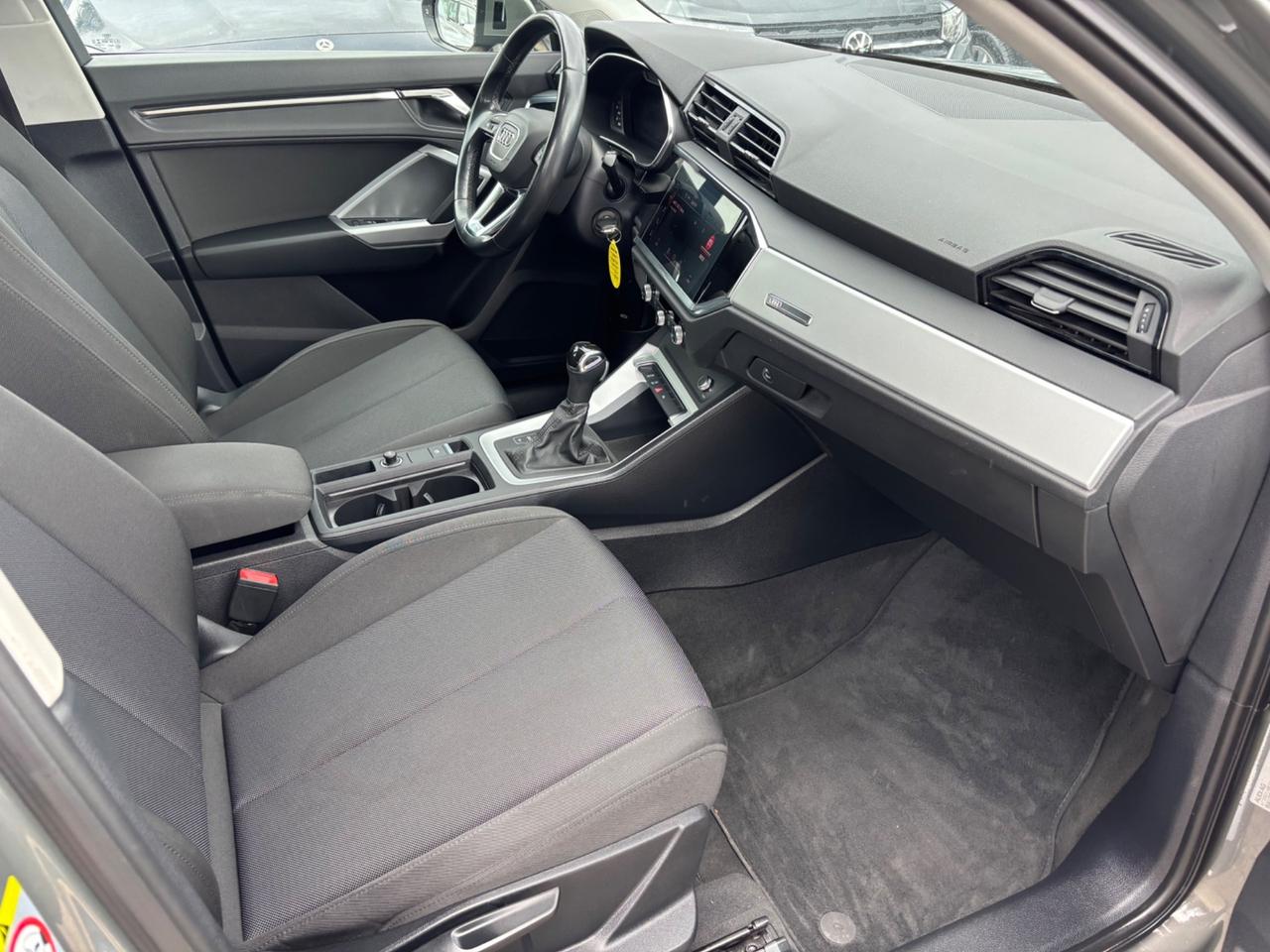 AUDI Q3 35 150CV S-TRONIC EDITION FULL OPT NUOVISSIMA