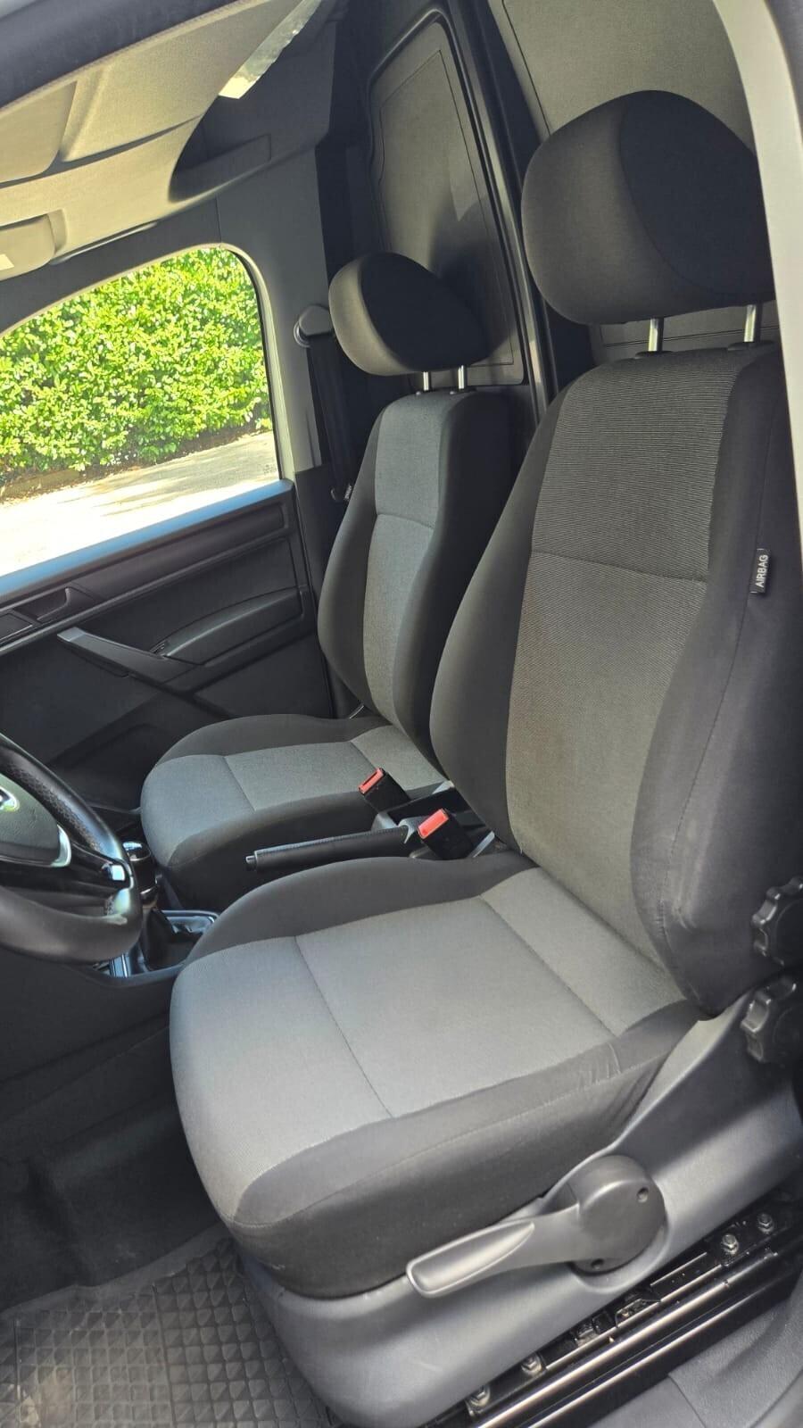 Volkswagen Caddy 2.0 TDI 102 CV Highline 2Posti