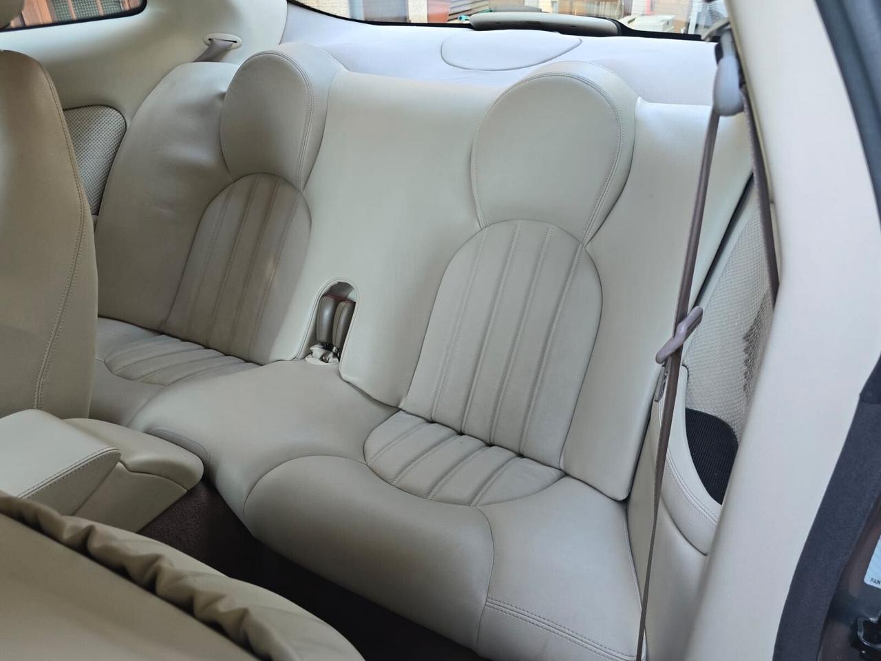Jaguar XK XK8 4.2 V8 Coupé