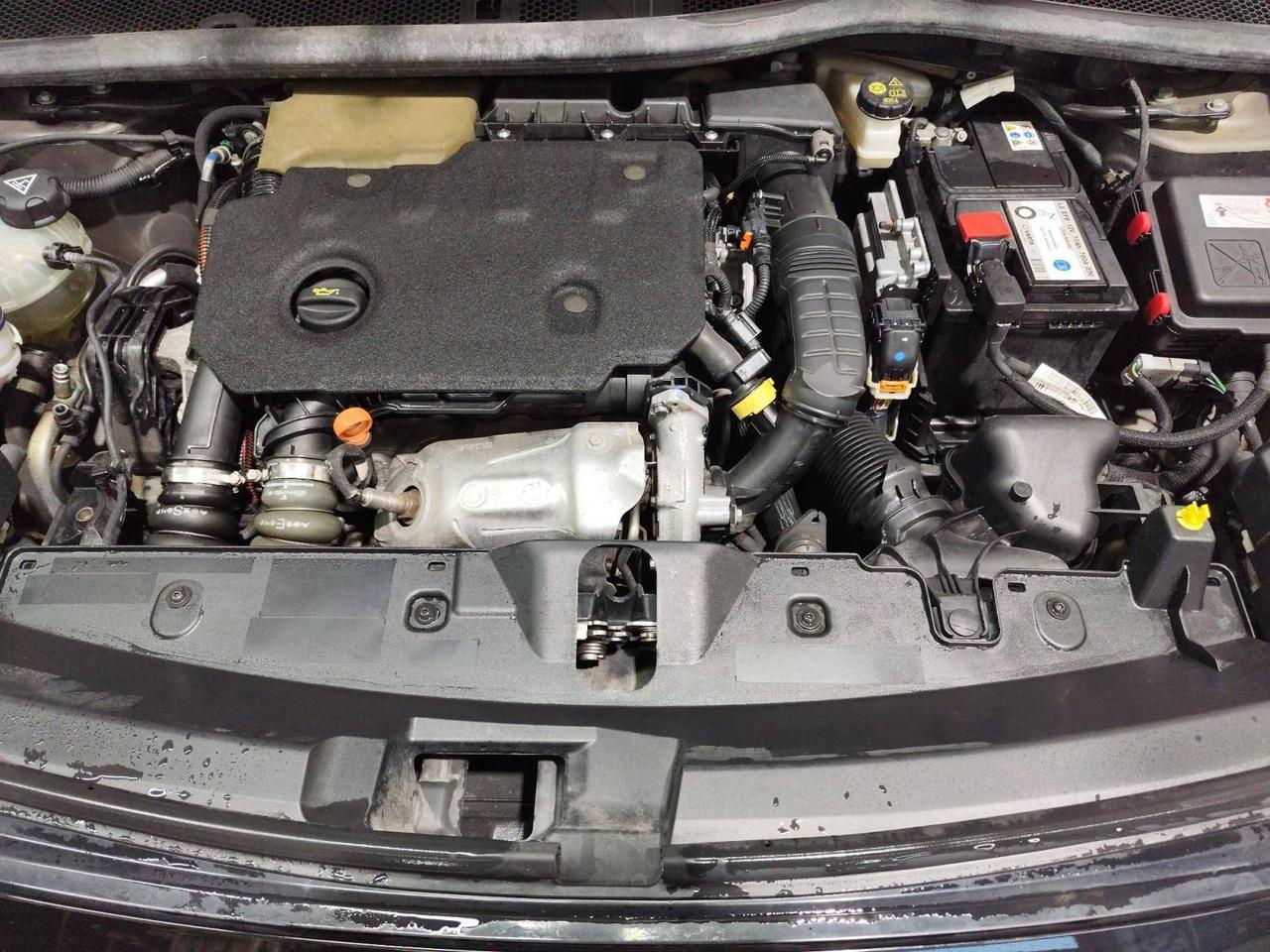 Peugeot 2008 1.5 bluehdi GT Pack 130cv