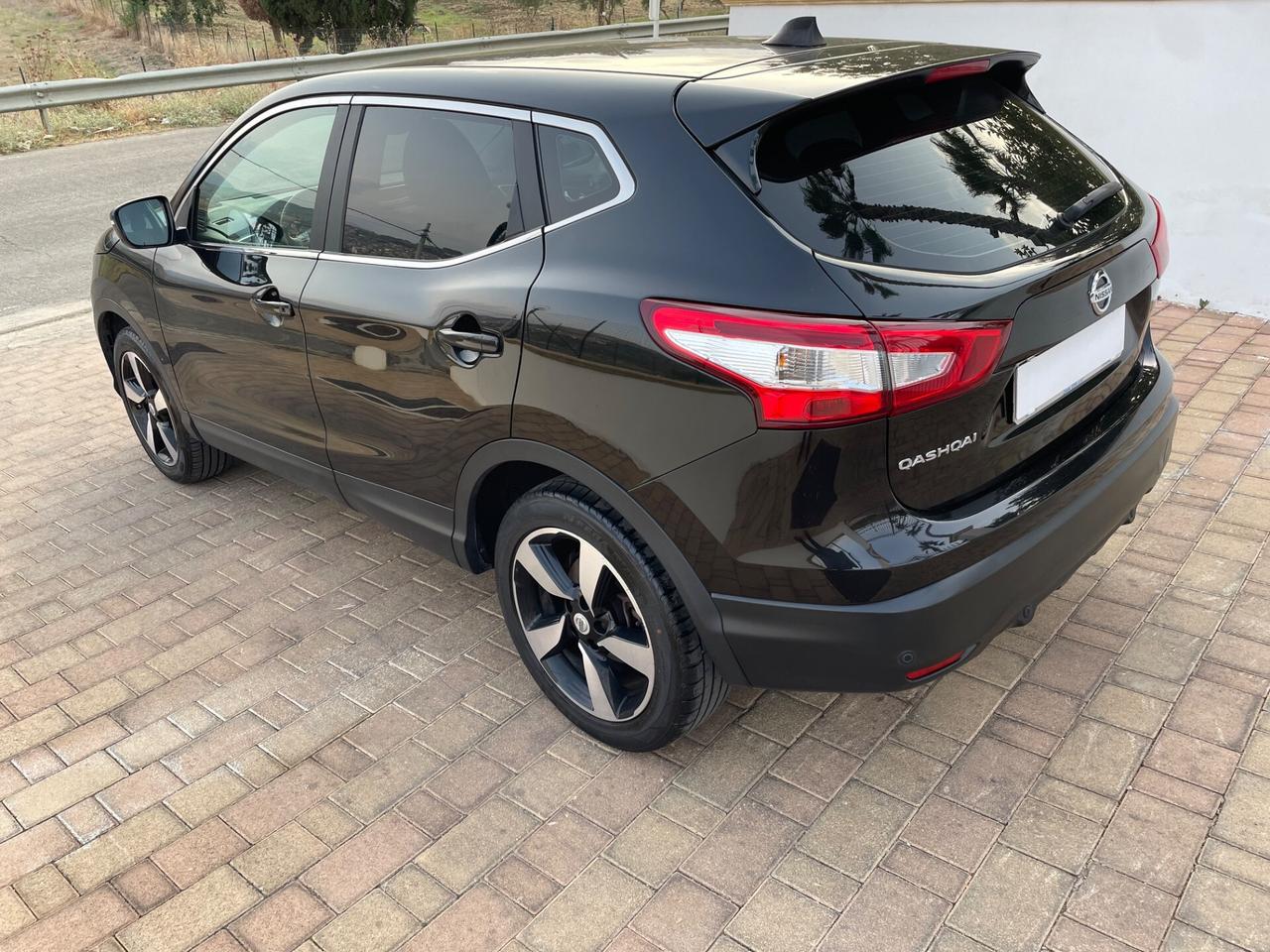 Nissan Qashqai 1.6 dCi 4WD Visia
