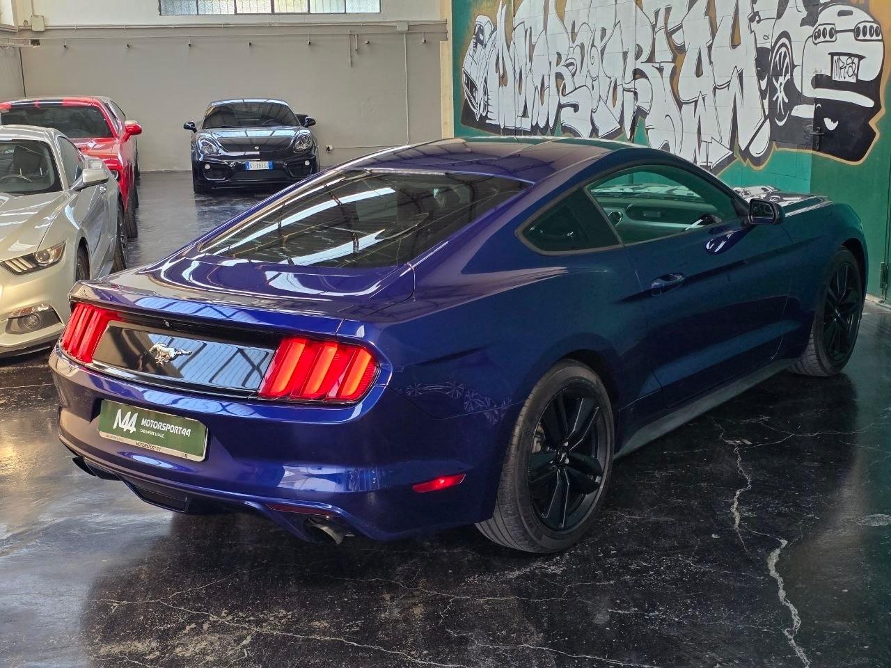Ford Mustang 2.3 EcoBoost Manuale Performance Package