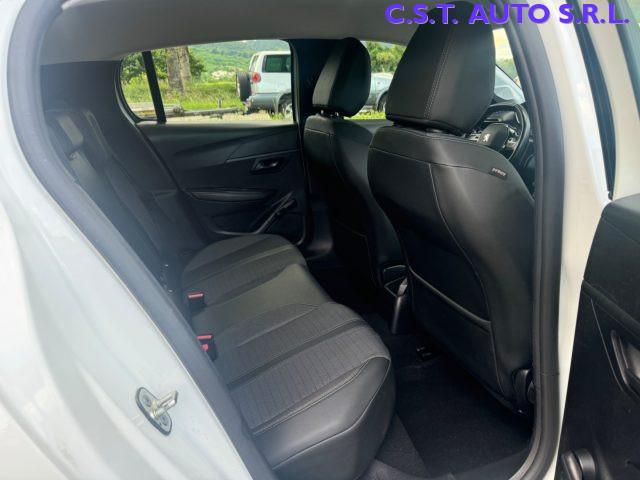 PEUGEOT 208 BlueHDi Stop&Start 5 p Allure Navi Pack PDC