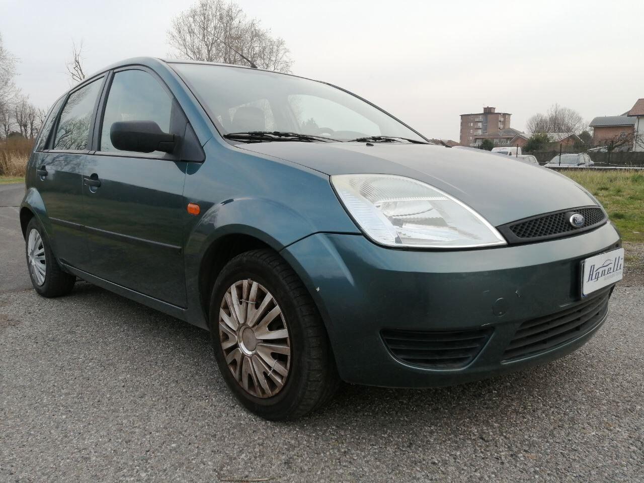 Ford Fiesta 1.4 16V 5p. Ghia