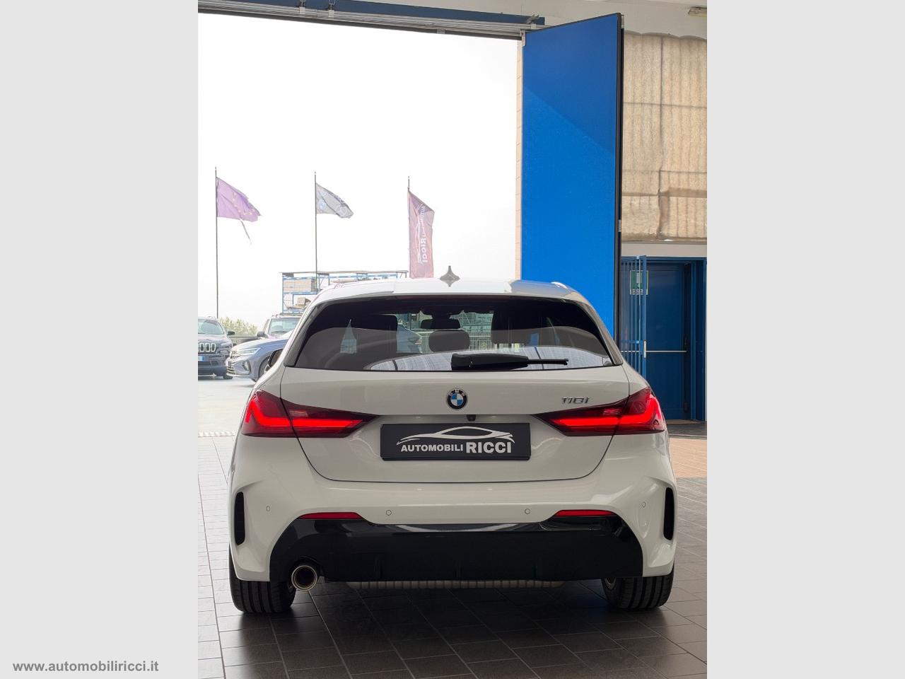 BMW 118i 5p. Msport