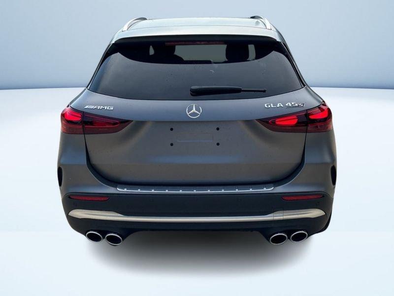 Mercedes-Benz GLA 45 S AMG 4Matic Premium