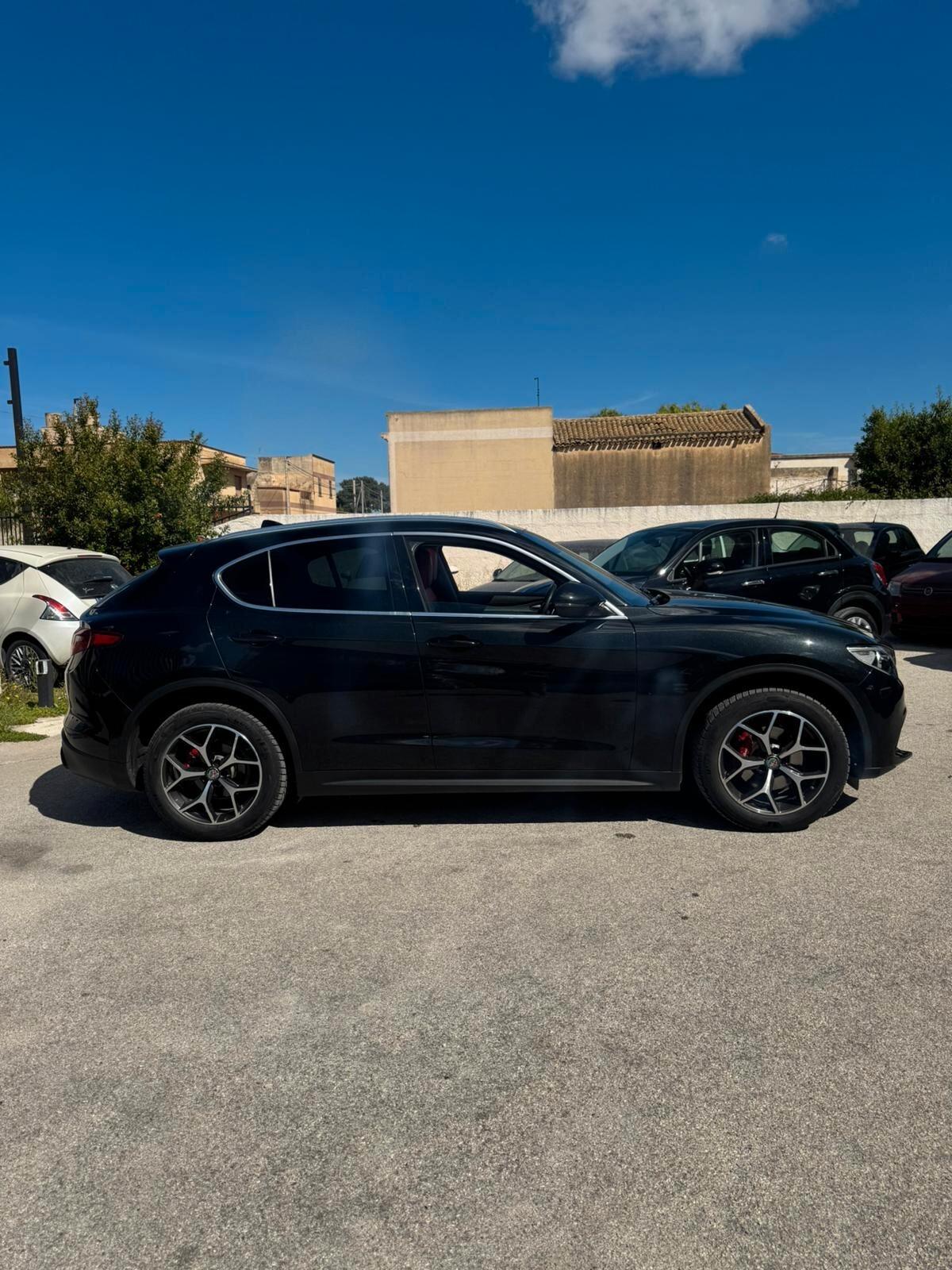 Alfa Romeo Stelvio 2.2 Turbodiesel 190 CV AT8 Q4 Executive