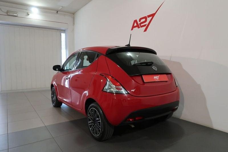Lancia Ypsilon Ypsilon 1.0 firefly hybrid ORO s&s 70cv 5p.ti