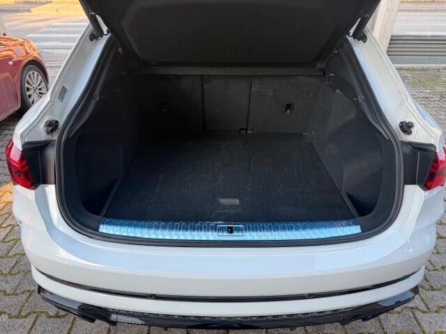 Audi Q3 RS SPB quattro S tronic Pano B&O