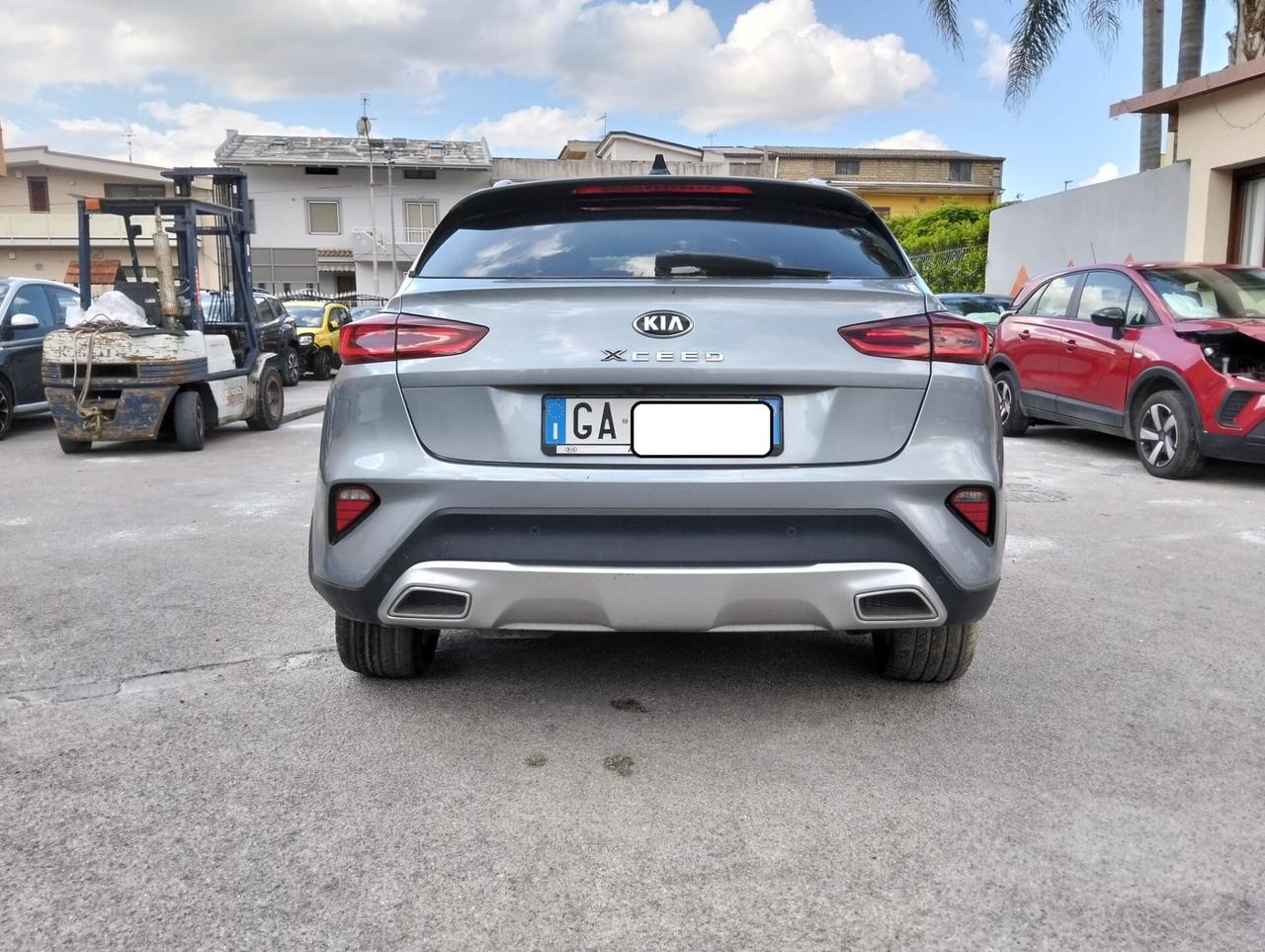 Kia XCeed 1.6 CRDi 136cv Evolution 2020 SINISTRATA
