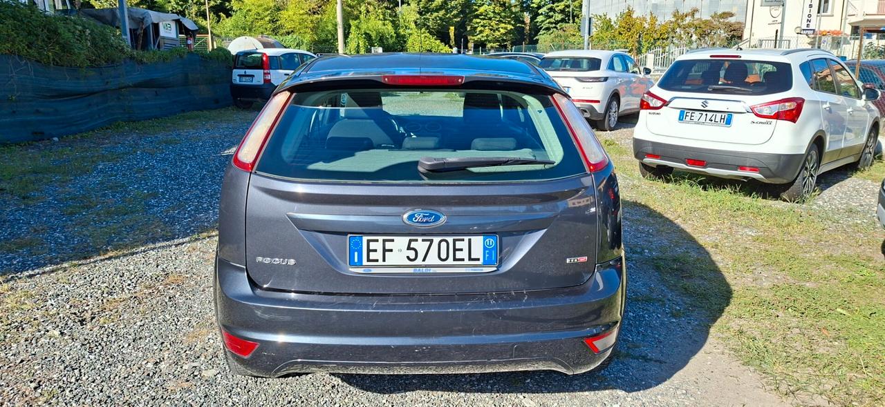 Ford Focus 1.6 TDCi (110CV) 5p. Tit. DPF