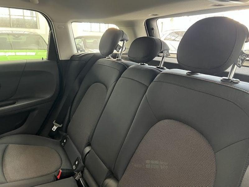 MINI Countryman one D 1.5 iva esposta