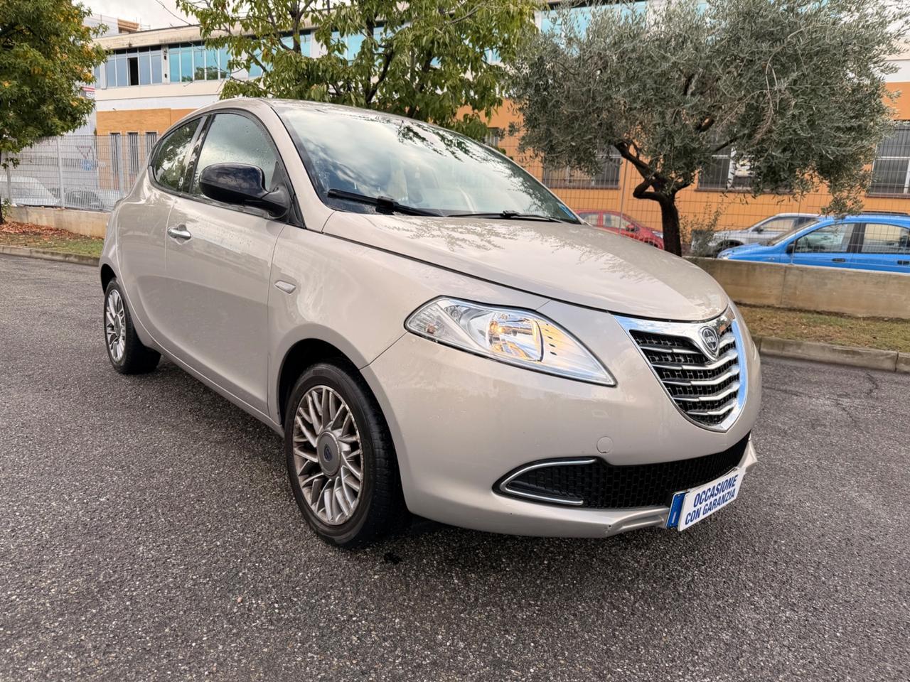 Lancia Ypsilon 1.2 69 CV 5 porte GPL Ecochic Gold