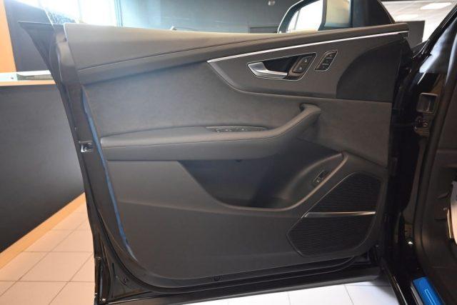 AUDI RS Q8 PERFORMANCE 640CV MOD.2026 CARBOCERAMICI SCONTO22%