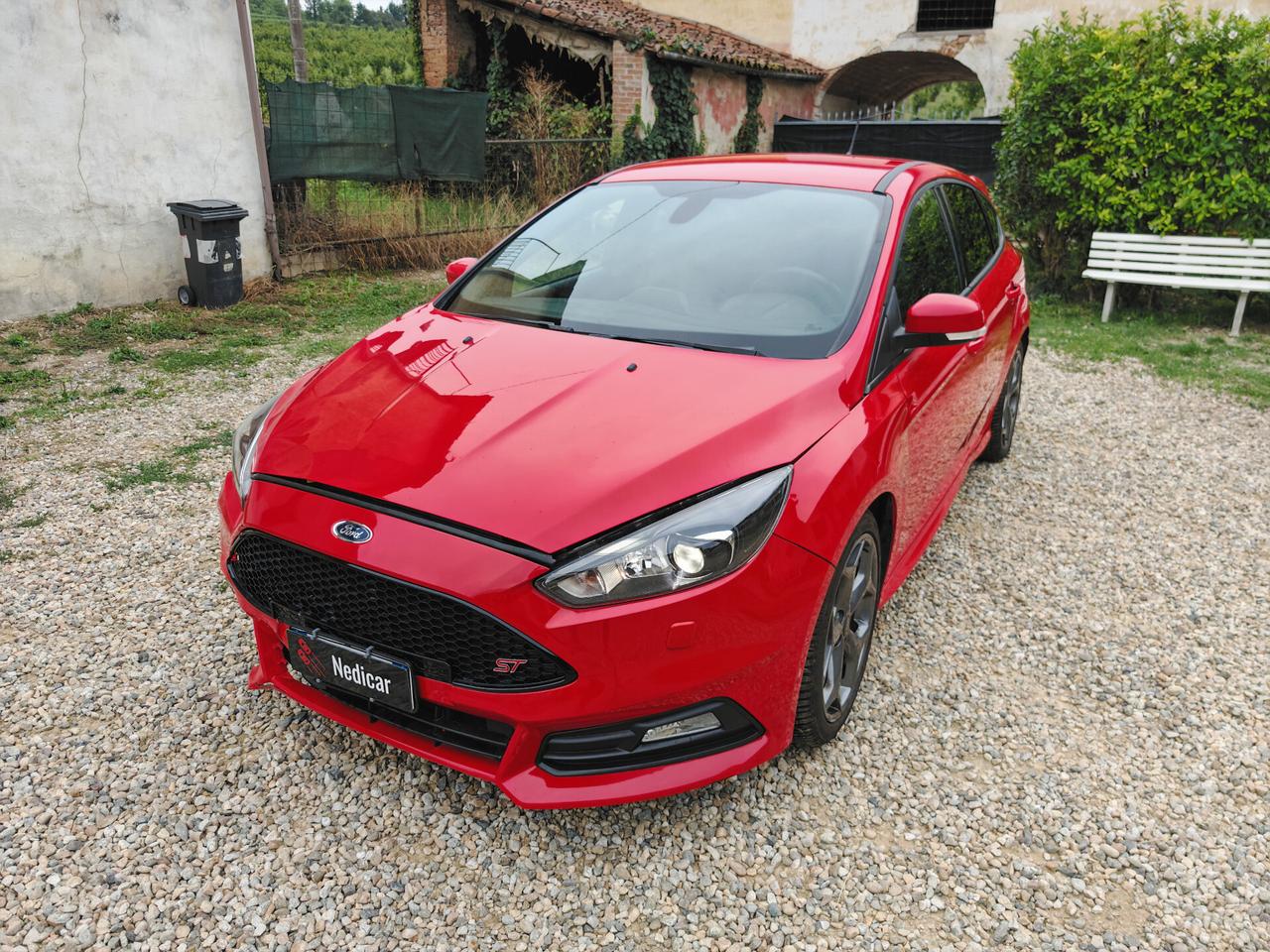Ford Focus 2.0 EcoBoost 250 CV ST3