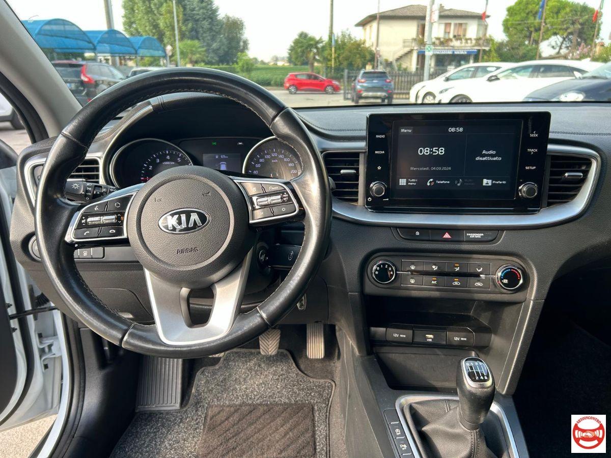 KIA - XCeed 1.0 t-gdi Urban 120cv