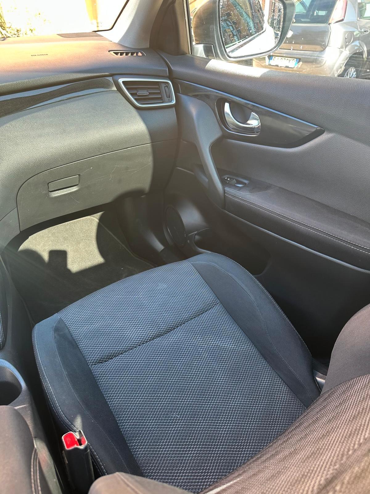 Nissan Qashqai 1.6 dCi 2WD Tekna