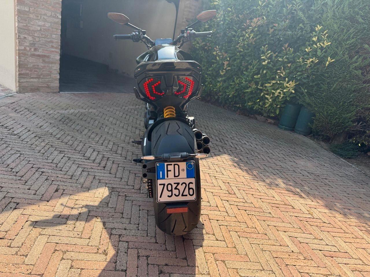 Ducati Diavel V4