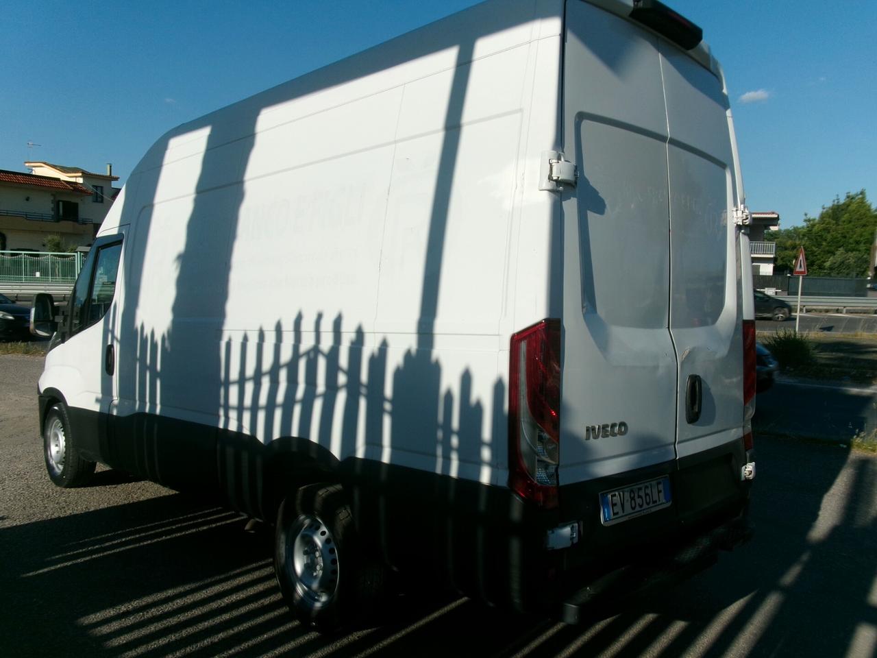 Iveco Daily 35S13 2.3 130CV E5 FURGONE P.3520 H3