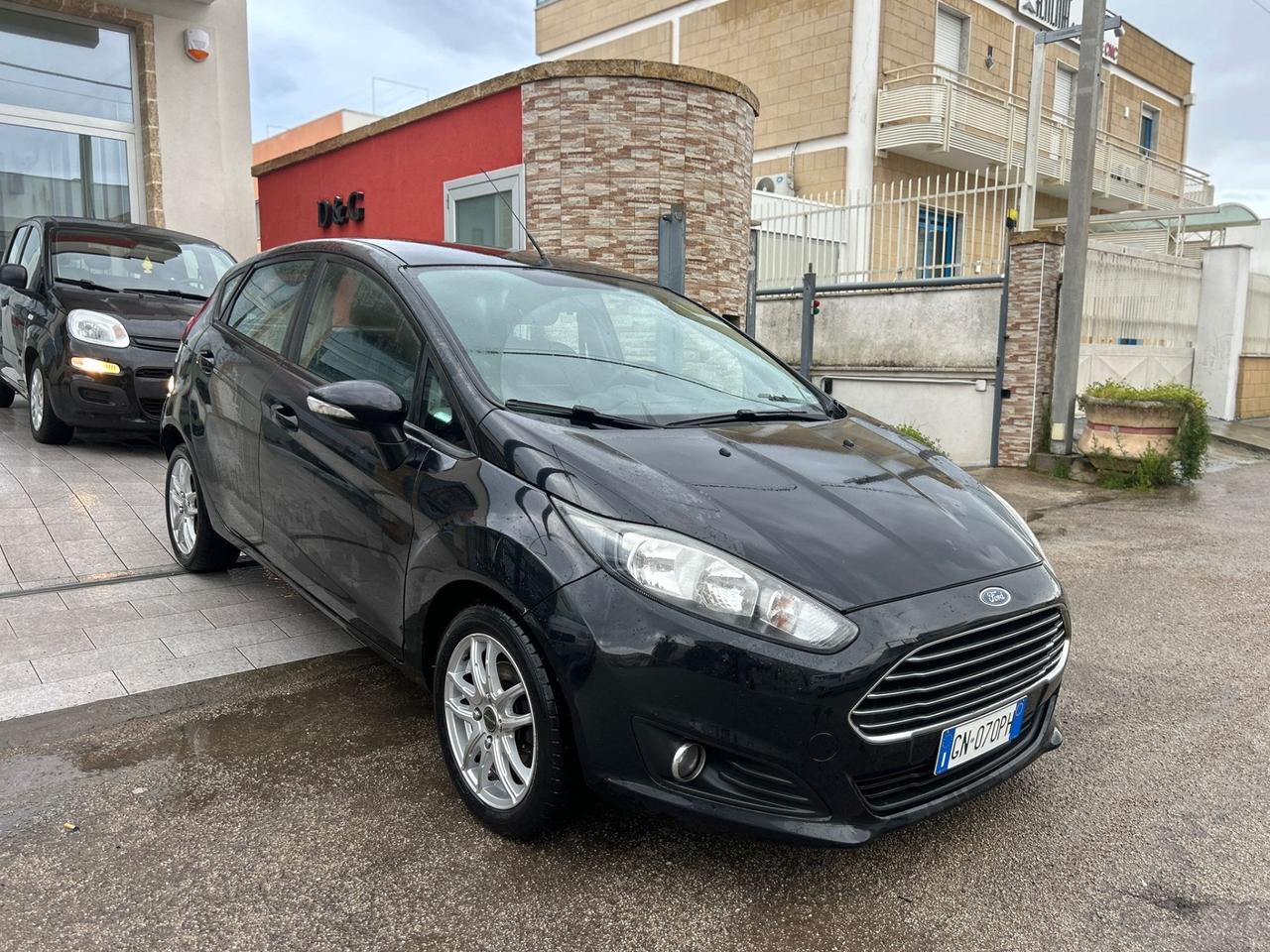 Ford Fiesta 1.5 TDCi 75CV -2013