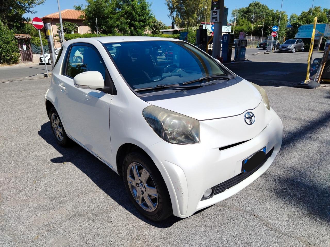 Toyota iQ 1.0 Sol