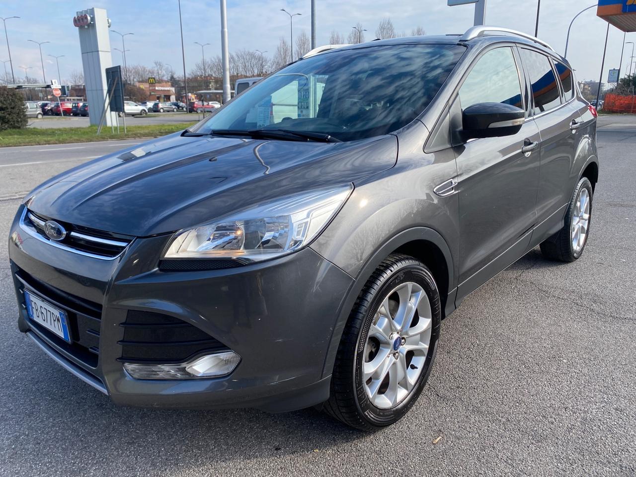 Ford Kuga 2.0 TDCI 120 CV S&S 2WD Titanium