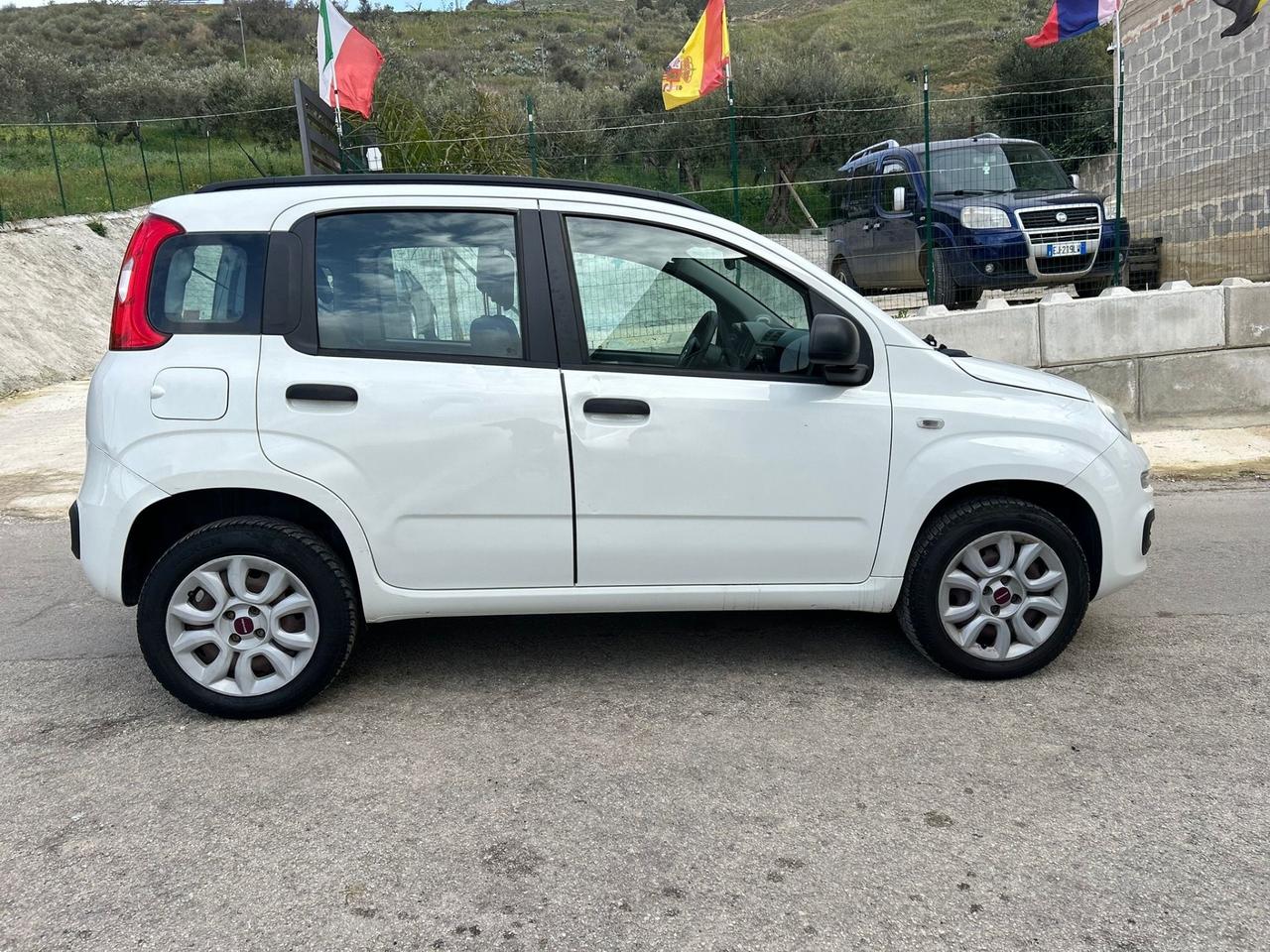 Fiat Panda 0.9 TwinAir Turbo Natural Power Lounge