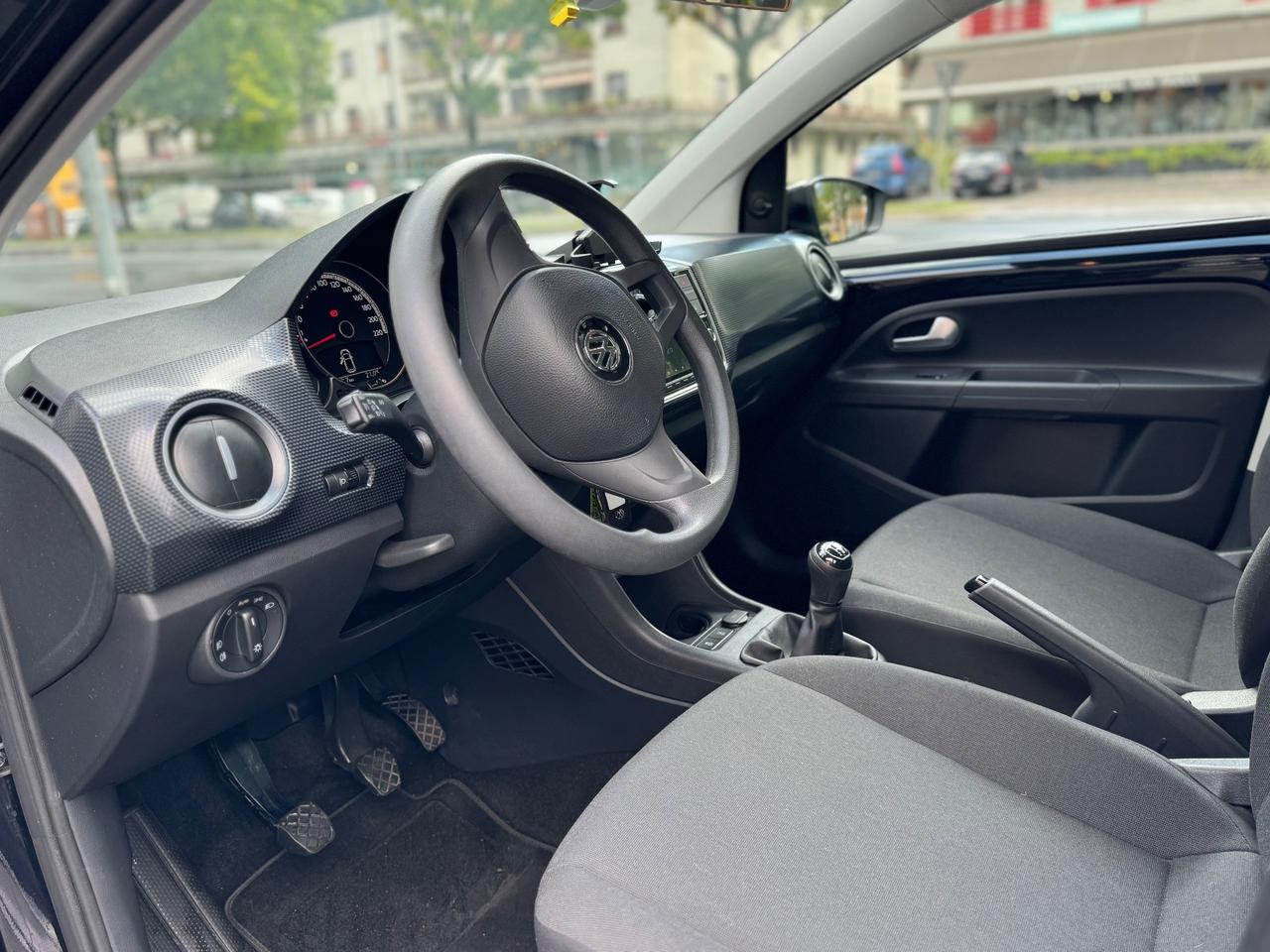 Volkswagen up! 1.0 75 CV 5p. move up! BlueMotion Technology