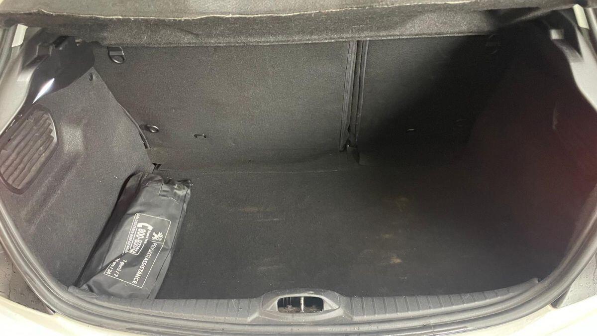 Peugeot 208 PureTech 82 5 porte Active