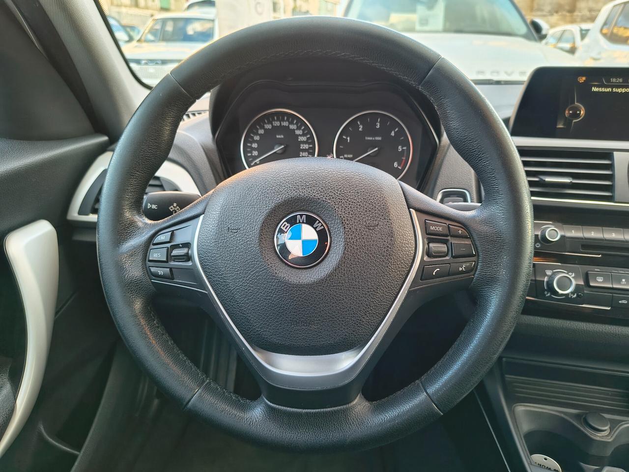 BMW SERIE 1 116 DIESEL SPORT 130.000 KM 2016