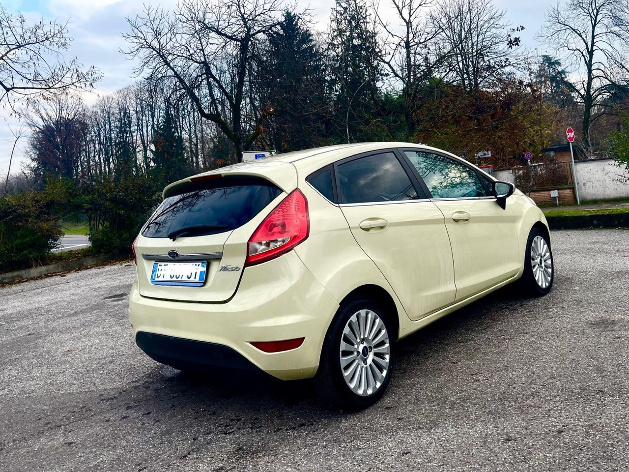 Ford Fiesta Fiesta+ 1.2 60CV 5 porte
