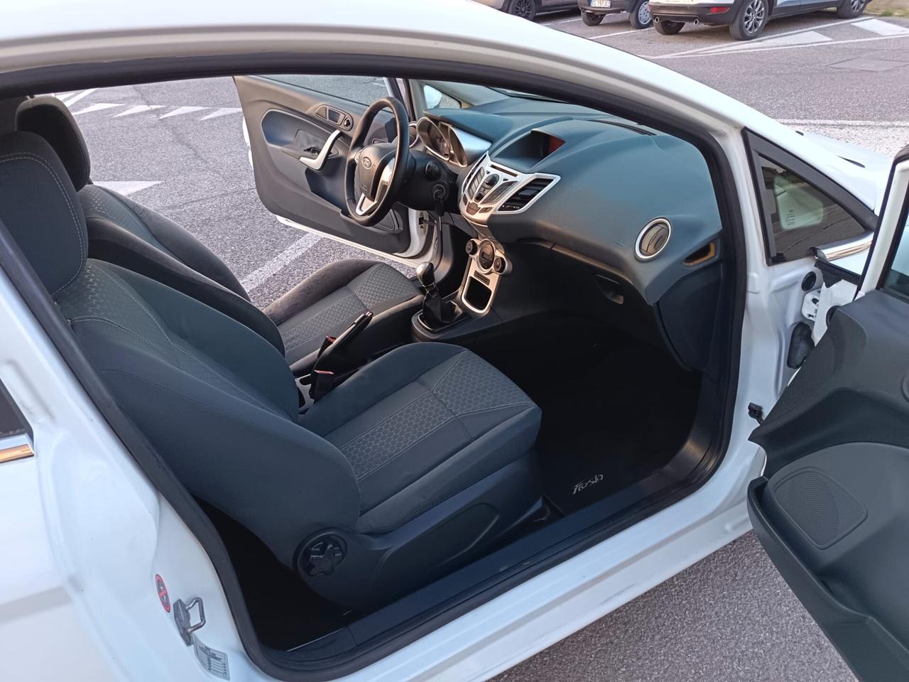 Ford Fiesta 2010 1.4 TDCi 68CV 3 porte Titanium OCCASIONE