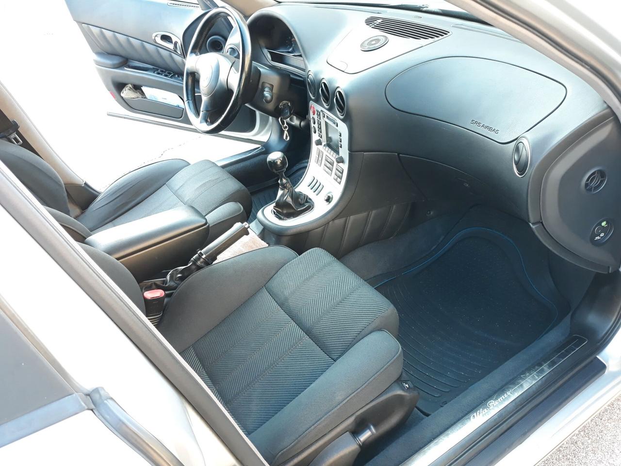Alfa Romeo 166 2.4 JTD cat Exclusive