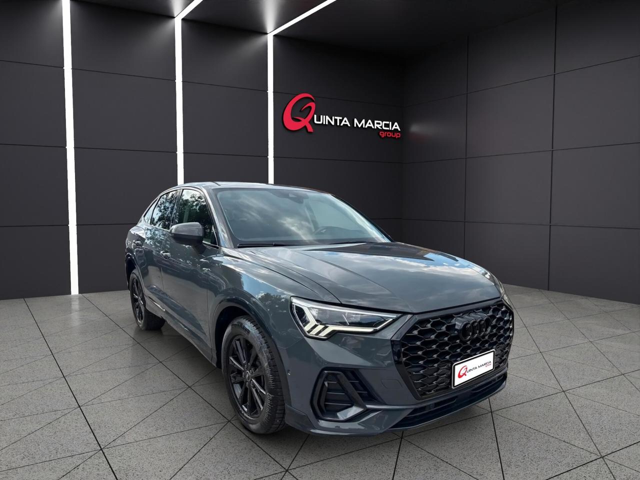 Audi Q3 35 TDI S tronic Business Advanced