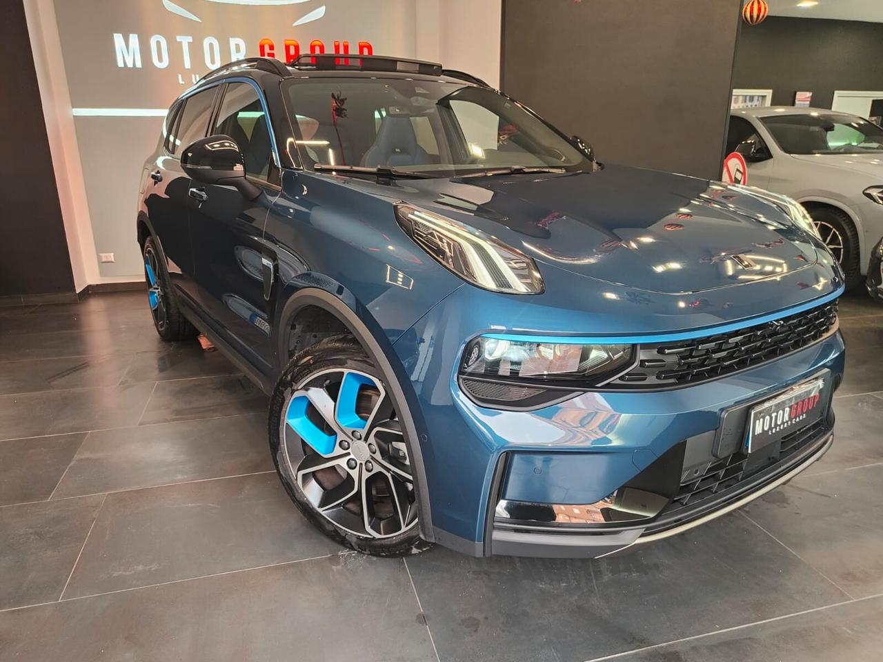 Lynk&co 01 PHEV Tetto Apribile