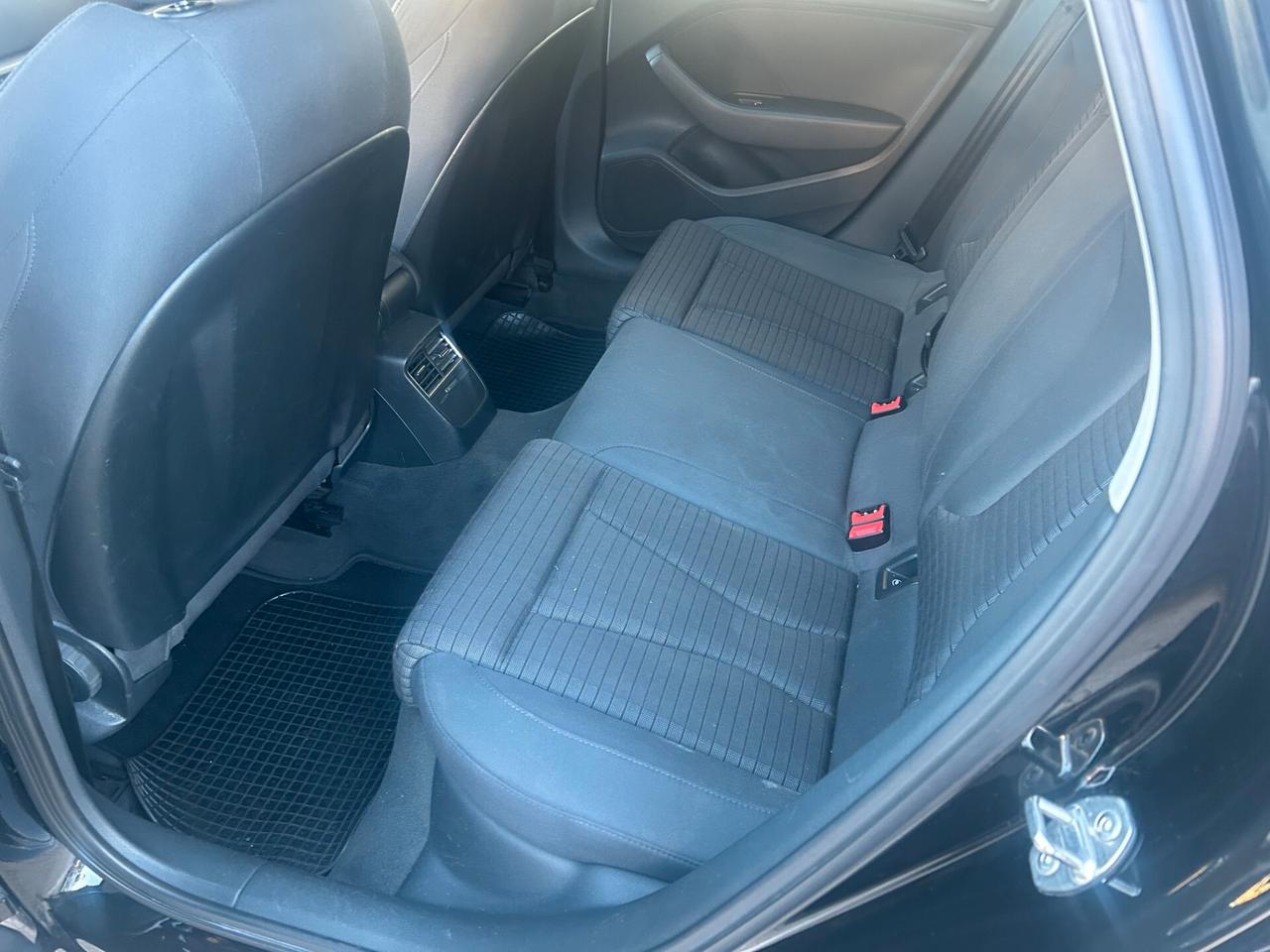 Audi A3 Cabrio 1.6 TDI clean diesel Ambiente