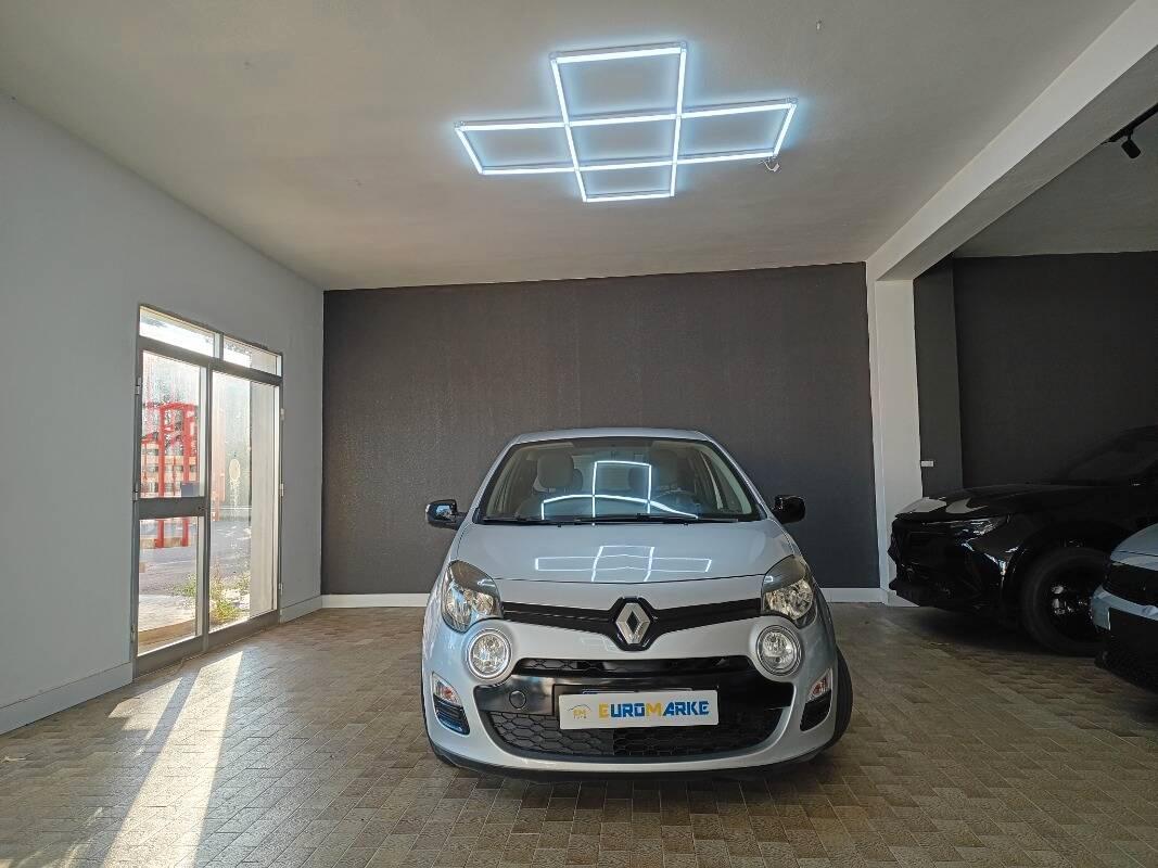 Renault Twingo 1.2 Live 75cv