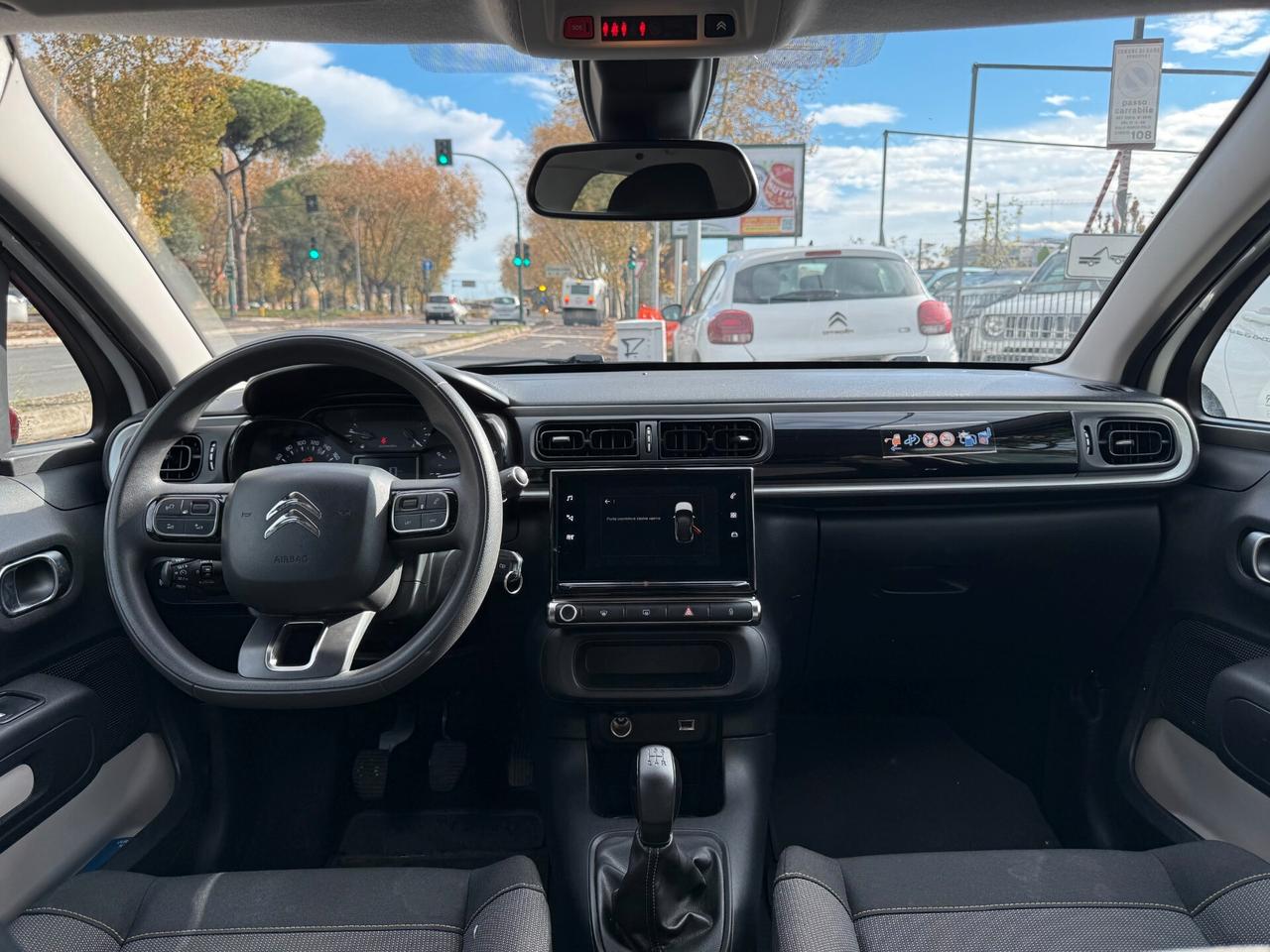 Citroen C3 83cv Benzina 5 porte Shine Navi bicolor pdc