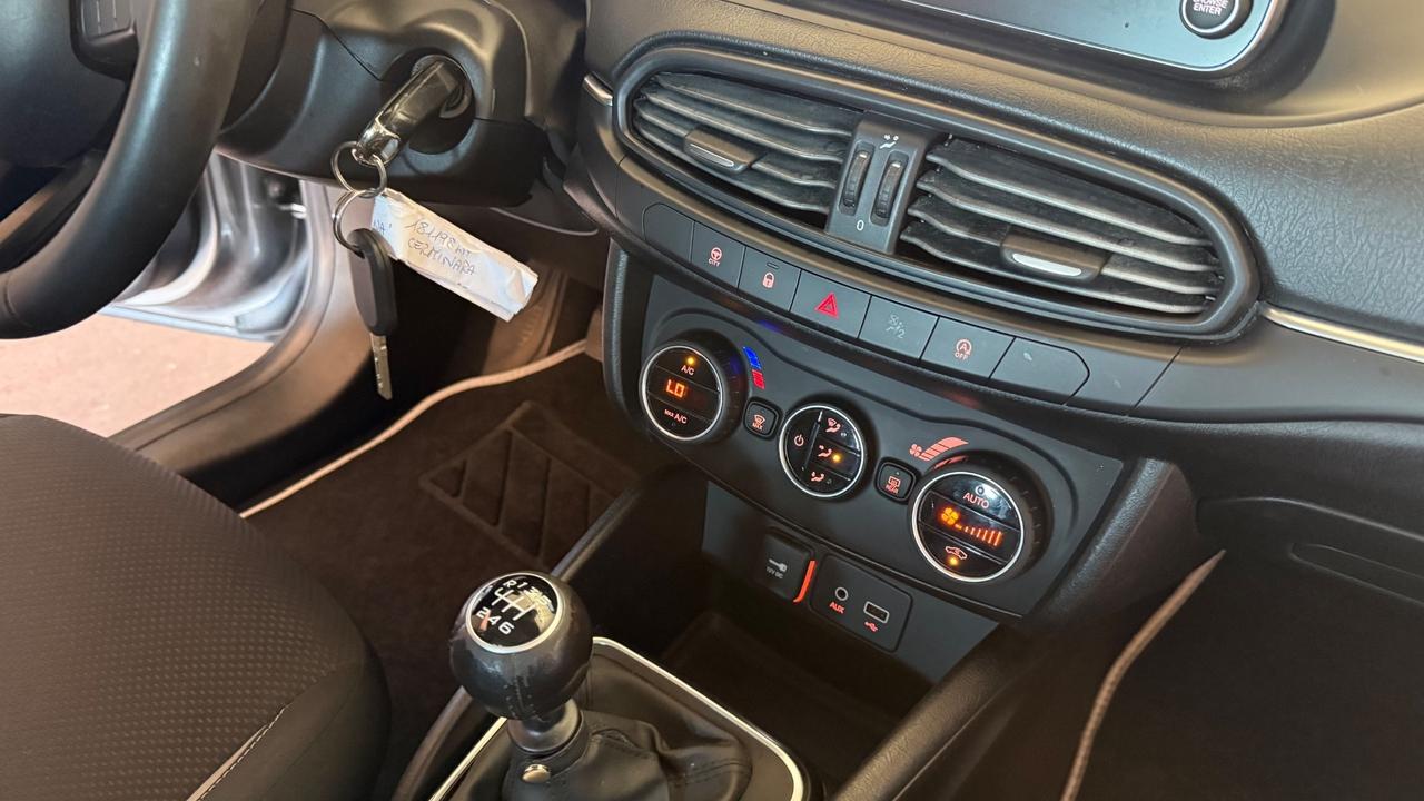 Fiat Tipo 1.6 Mjt S&S 5 porte Lounge