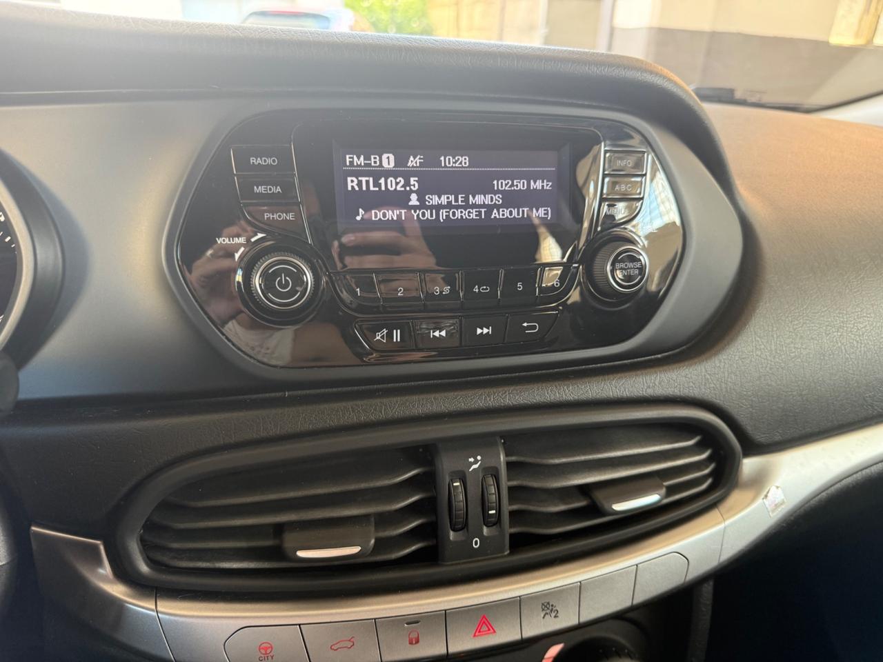 Fiat Tipo 1.4 4 porte Easy UNICOPROP DISTRIB E FRIZ NUOVE
