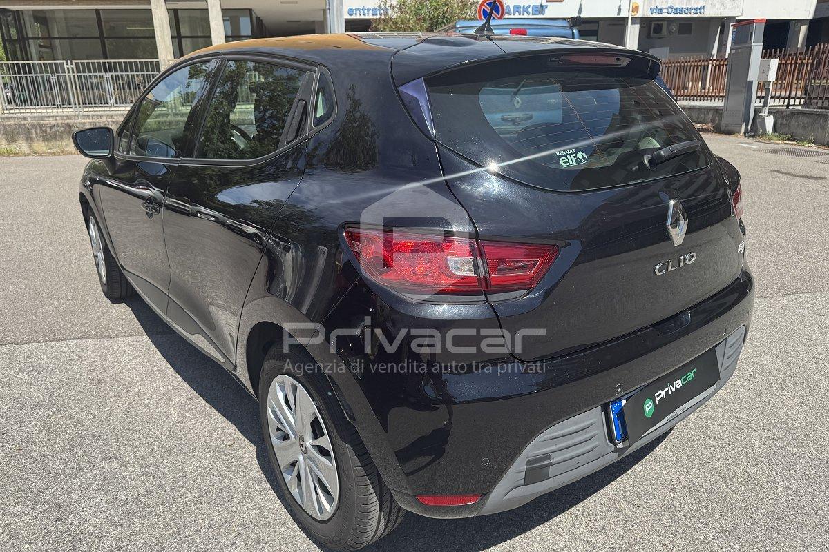 RENAULT Clio TCe 12V 90 CV 5 porte Moschino Intens